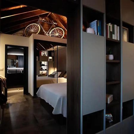 Komodo Gran Poder - Penthouse With Private Pool And Cozy Twin Bedroom Central Apartment Sevilla Bagian luar foto